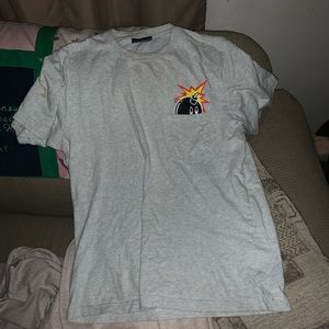 Bomb pocket tee